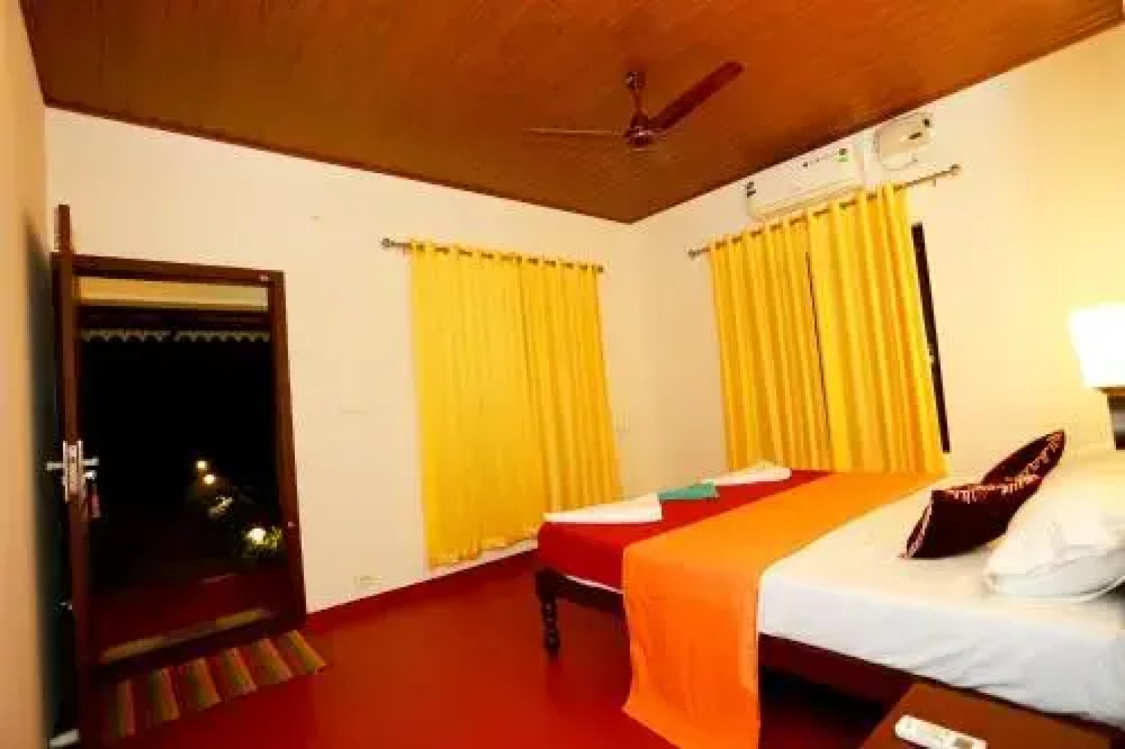 Marari Charlys Homestay