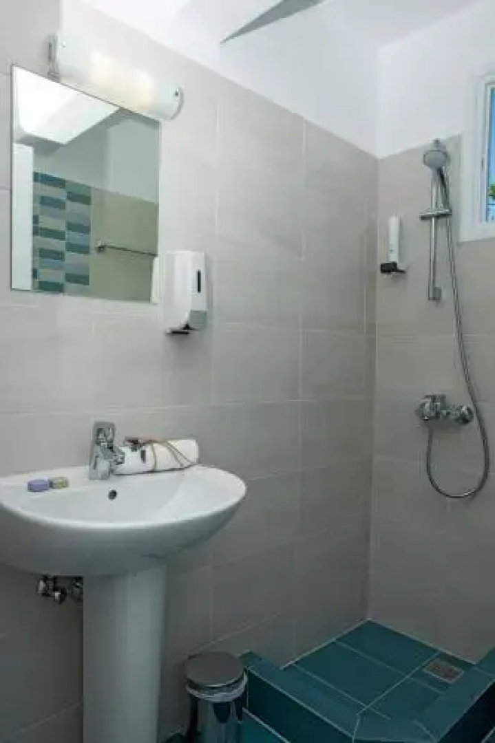 Perivoli Rooms