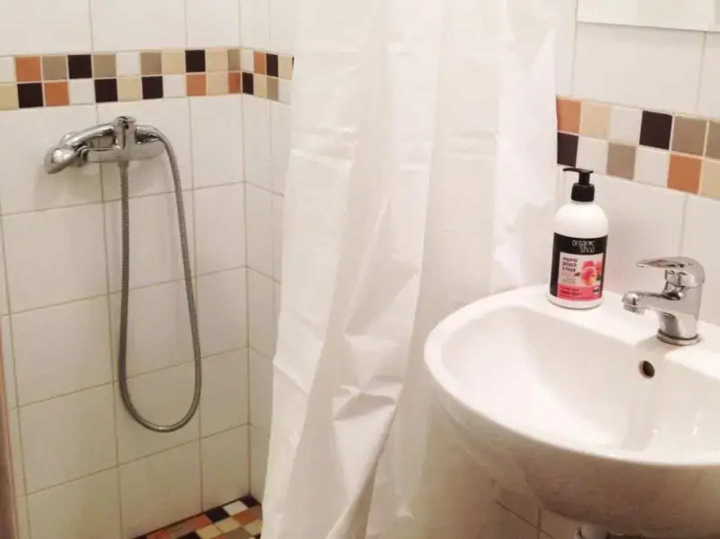 Salsa Hostel