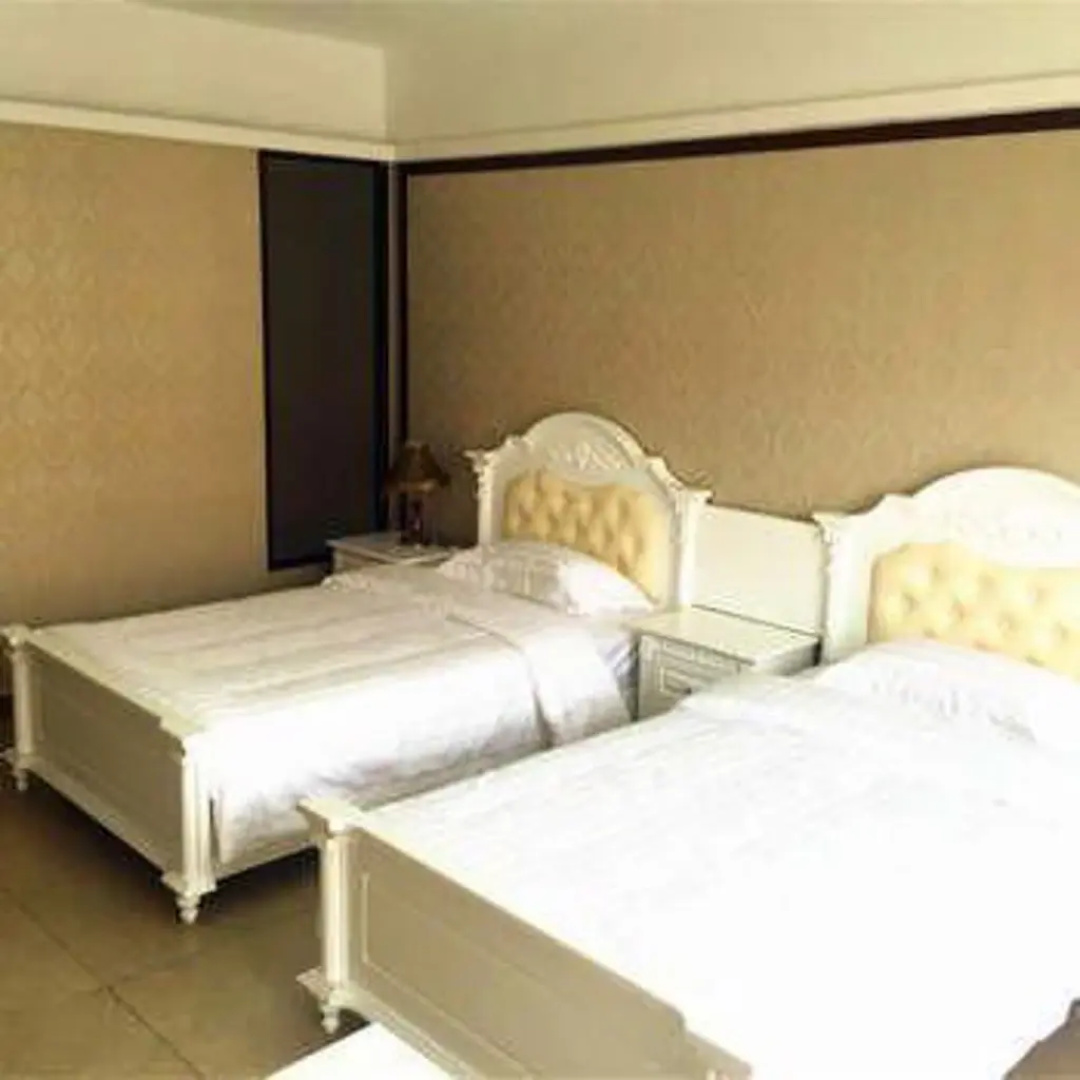 Longxing Holiday Hotel