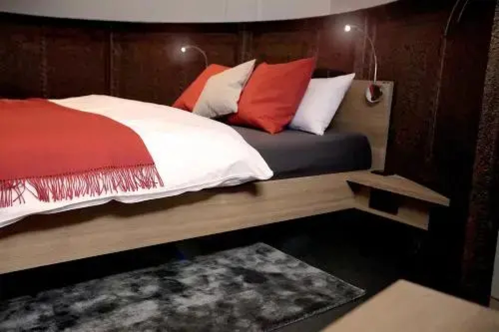 Nashira Tower Suite