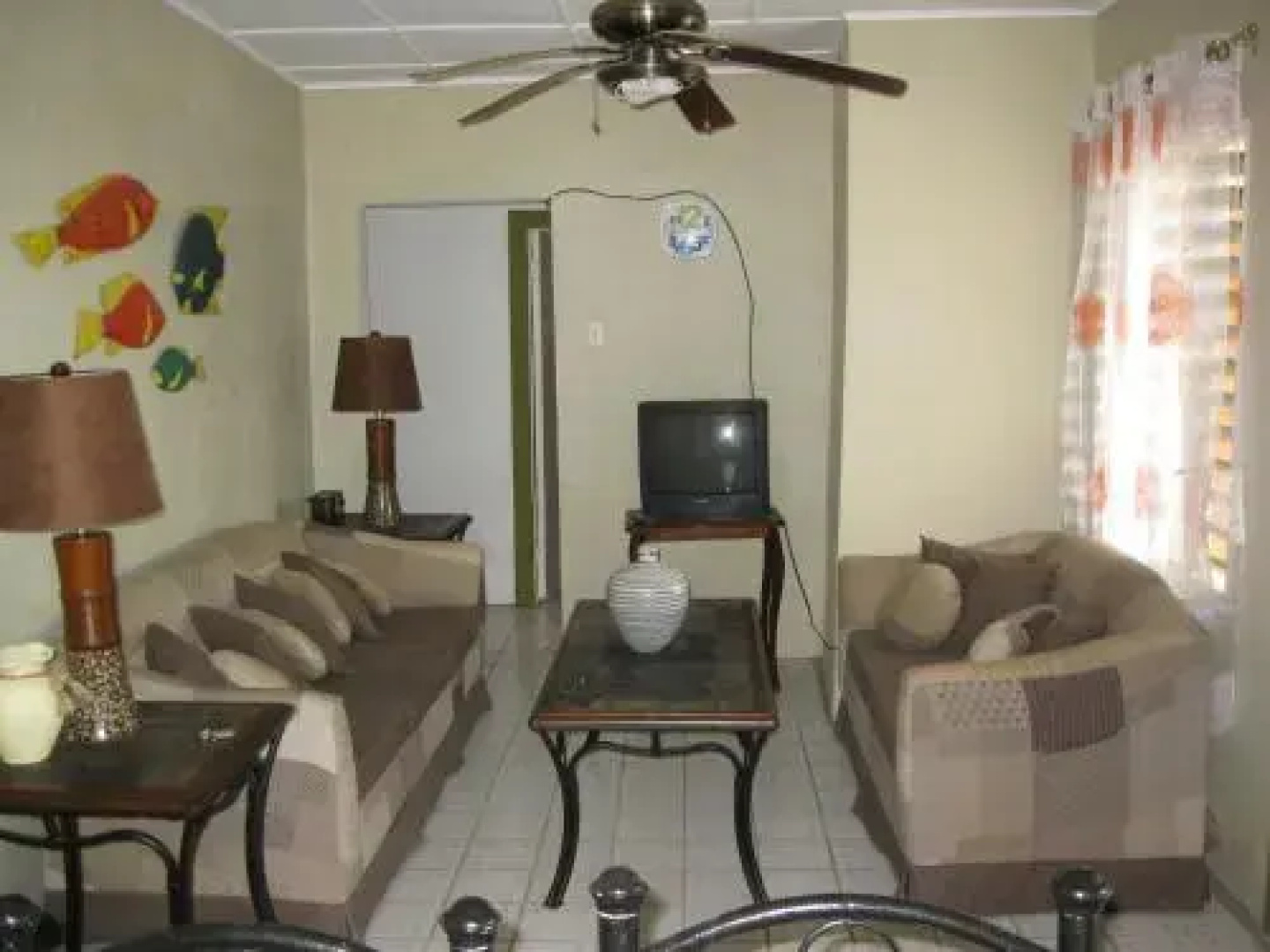 Pineapple Hill Sea View Cottage
