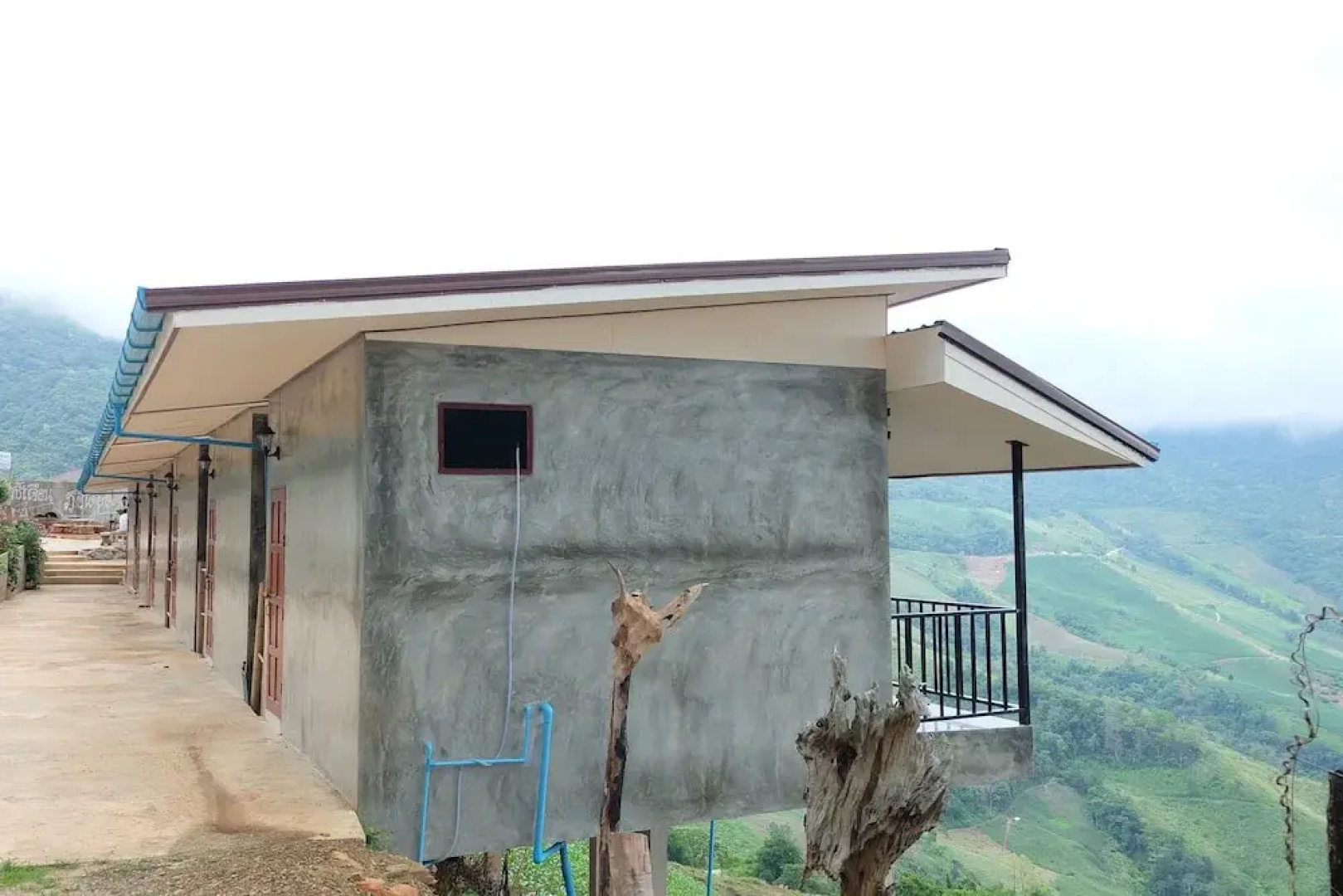 The Honeymoon at Phu Chee Duen