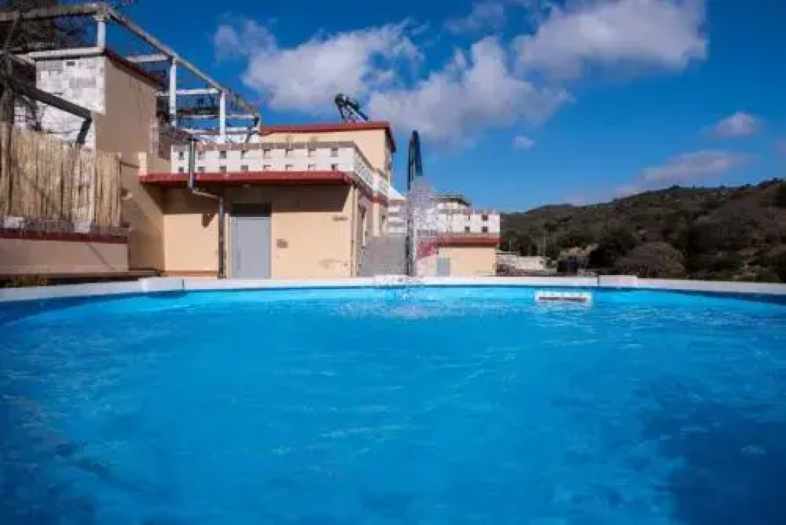 Temenia House
