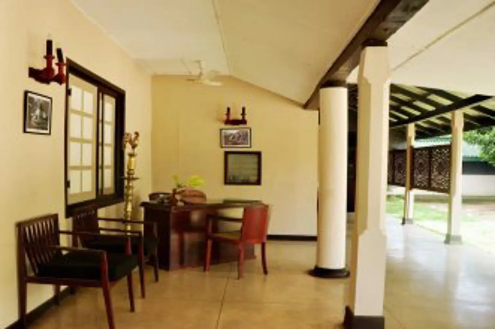 Hanwella Rest House