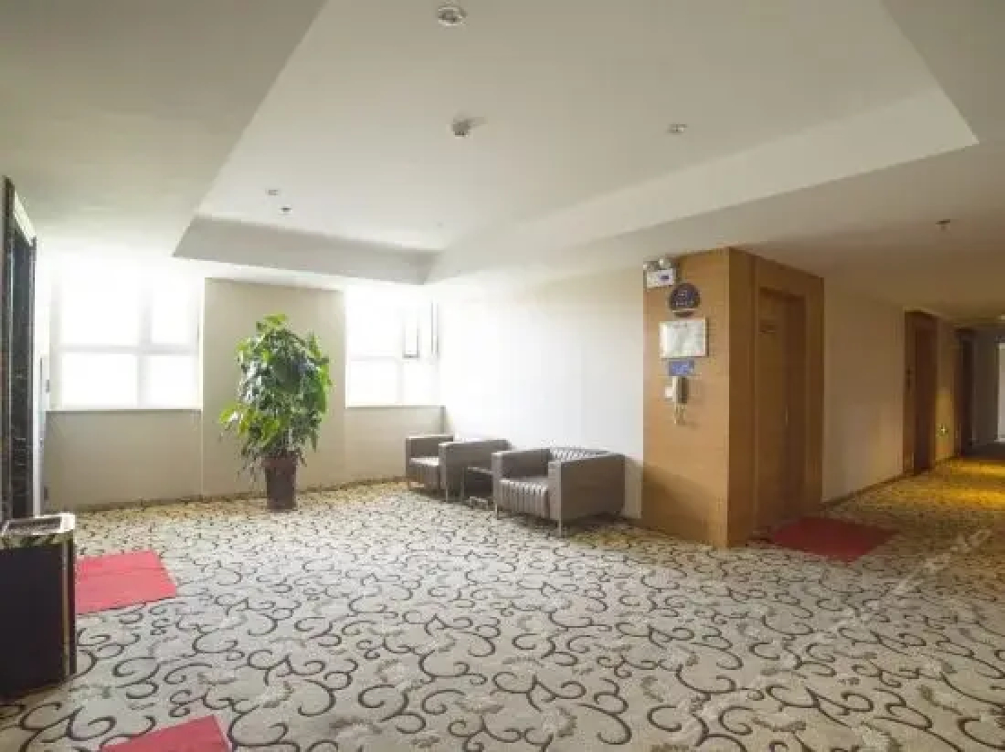 锦江酒店(中卫鼓楼分店)