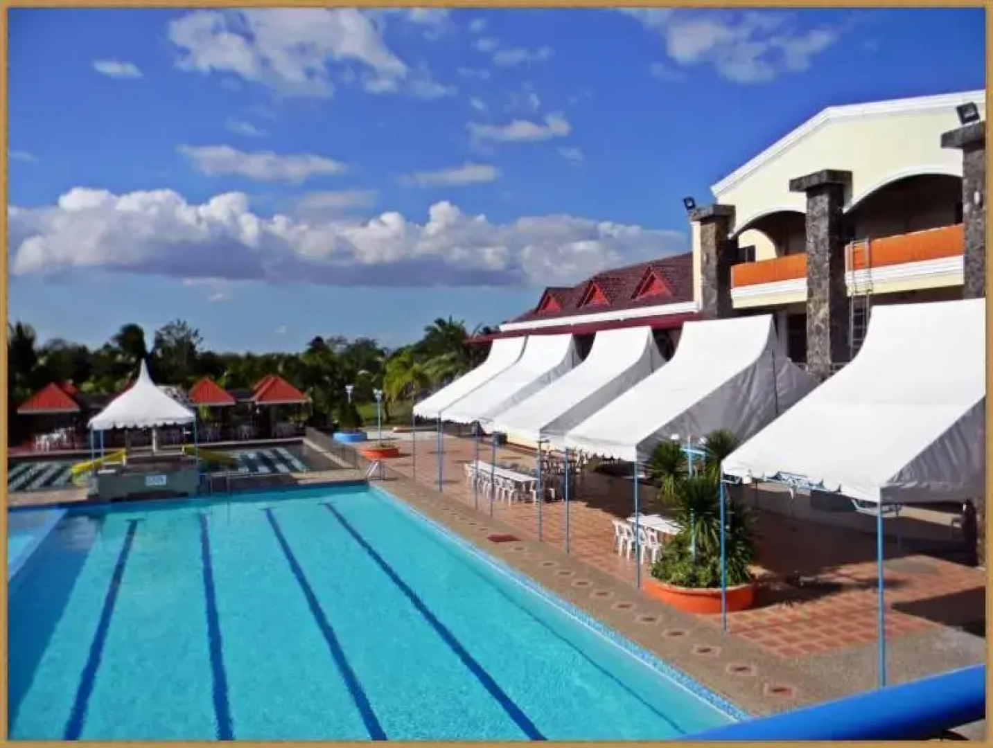 Macagang Hotel and Resort