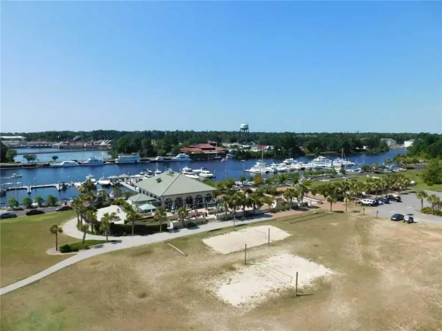 Yacht Club Villas Unit 703 - 3 Br Condo