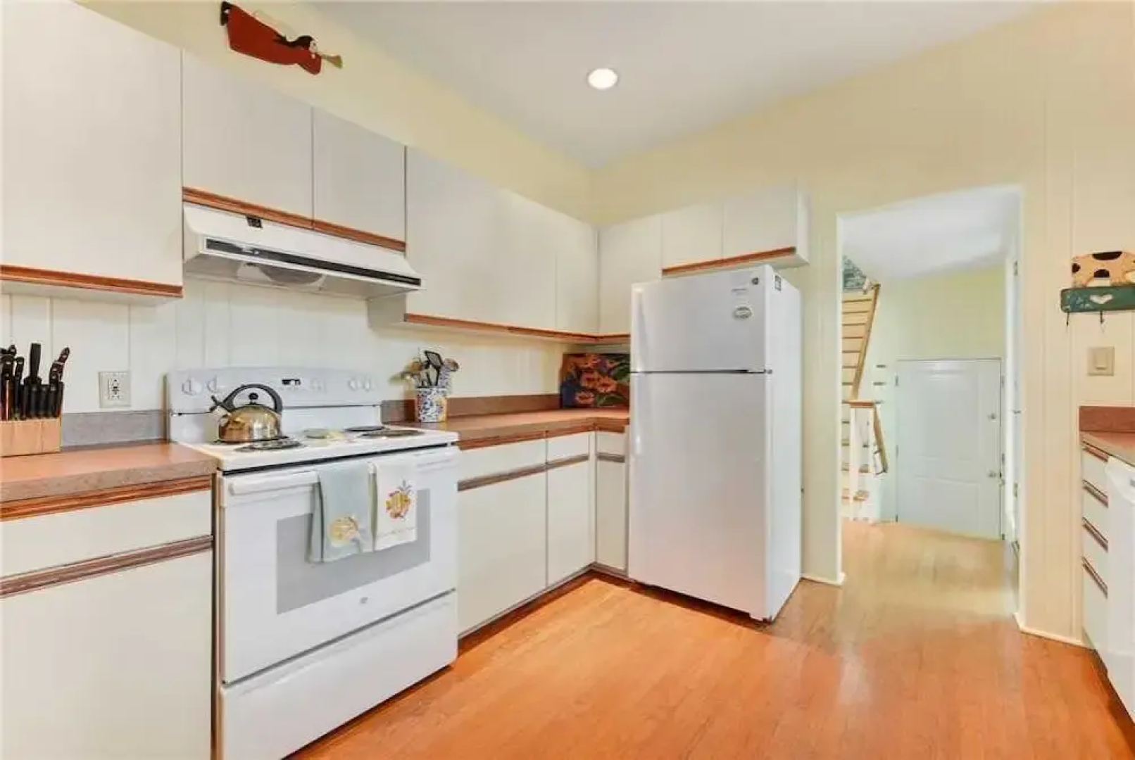 3939 Duval Drive - Five Bedroom Home