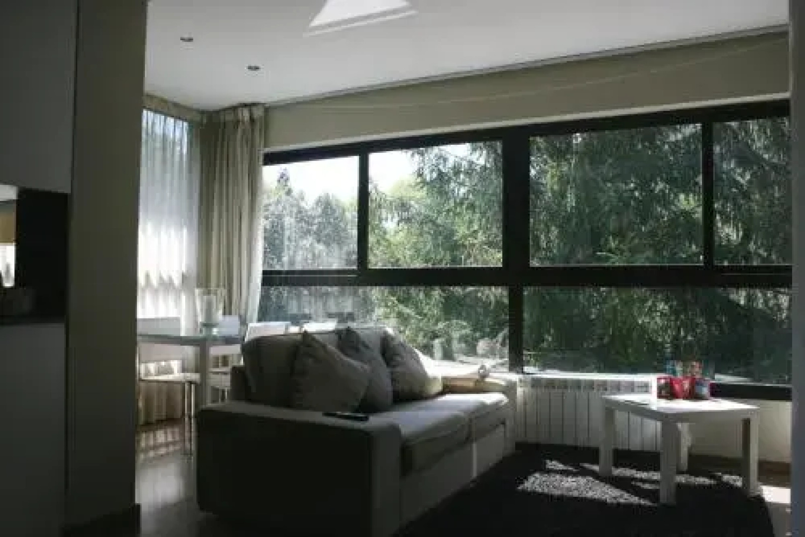 Montseny Suites & Apartments