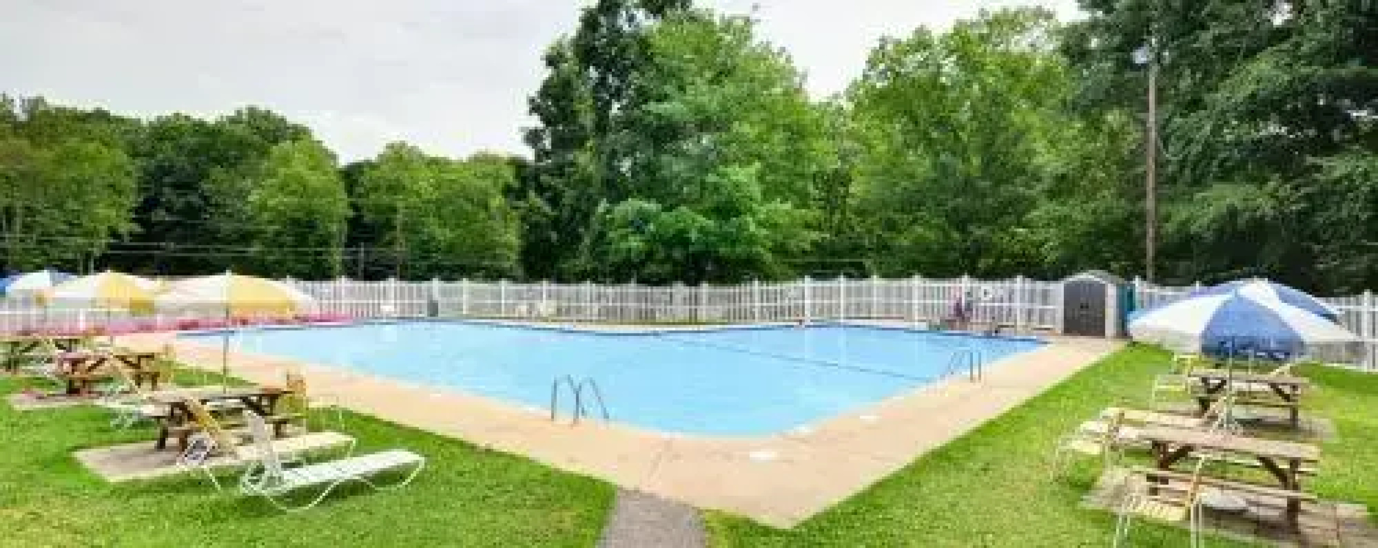 Sun Valley Camping Resort Deluxe Cottage 7