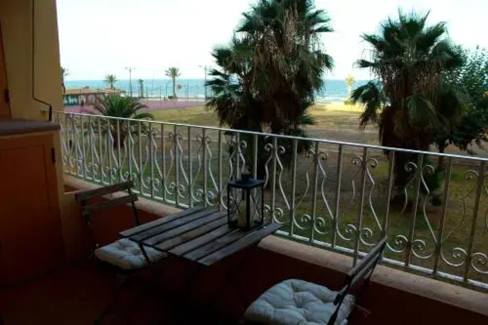 La Huerta Beach Flat