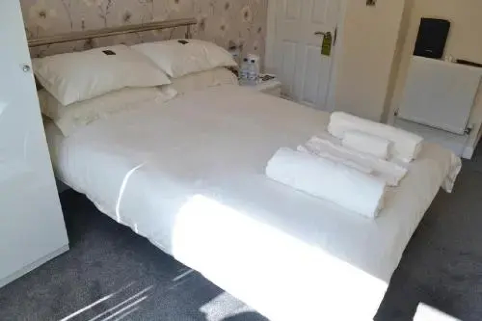 White Rose Guest House