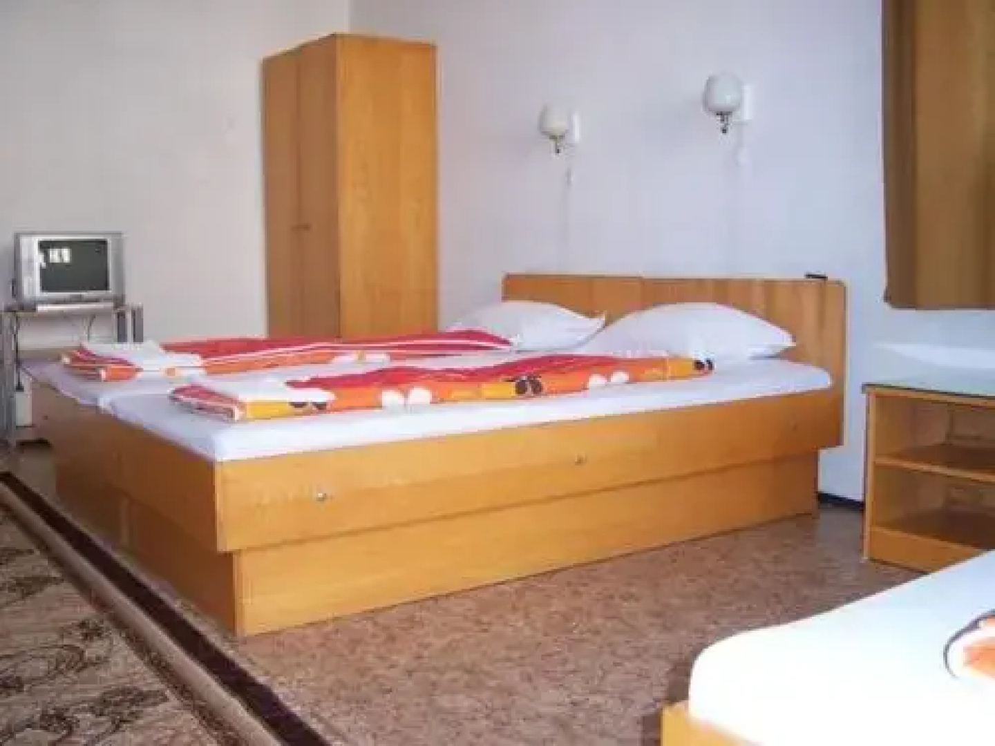 Guest House Kostandara