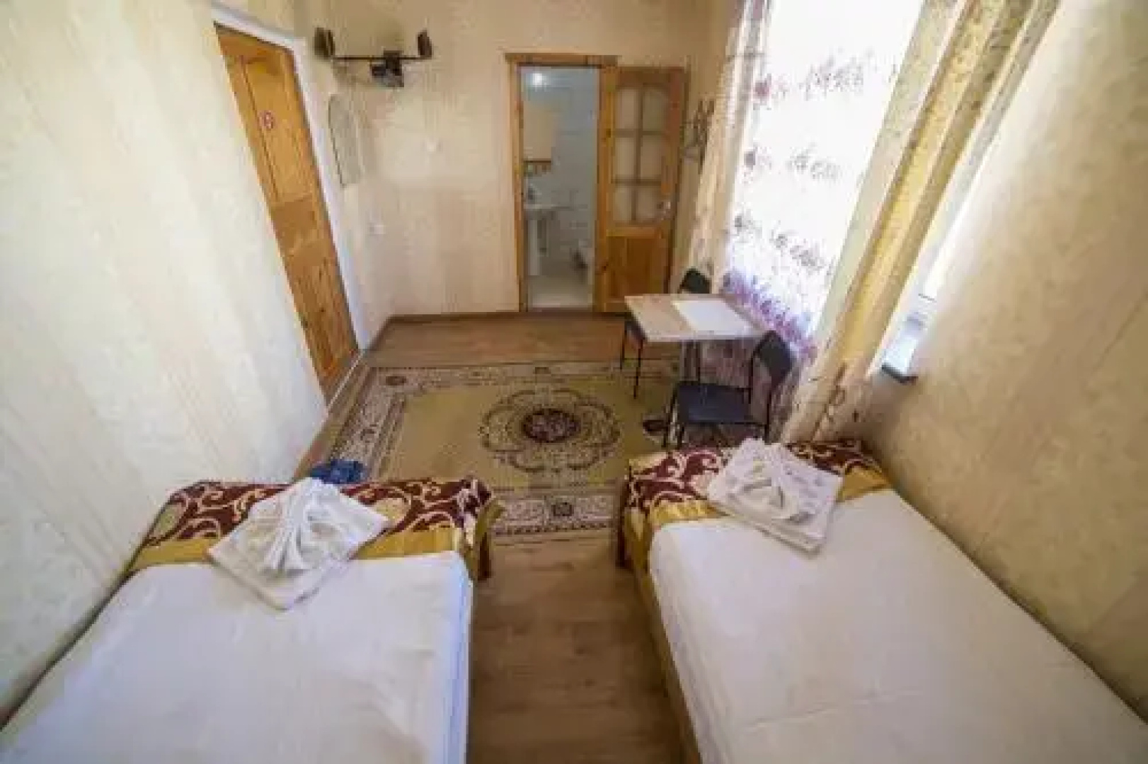 Danista Nomads Tour Hostel