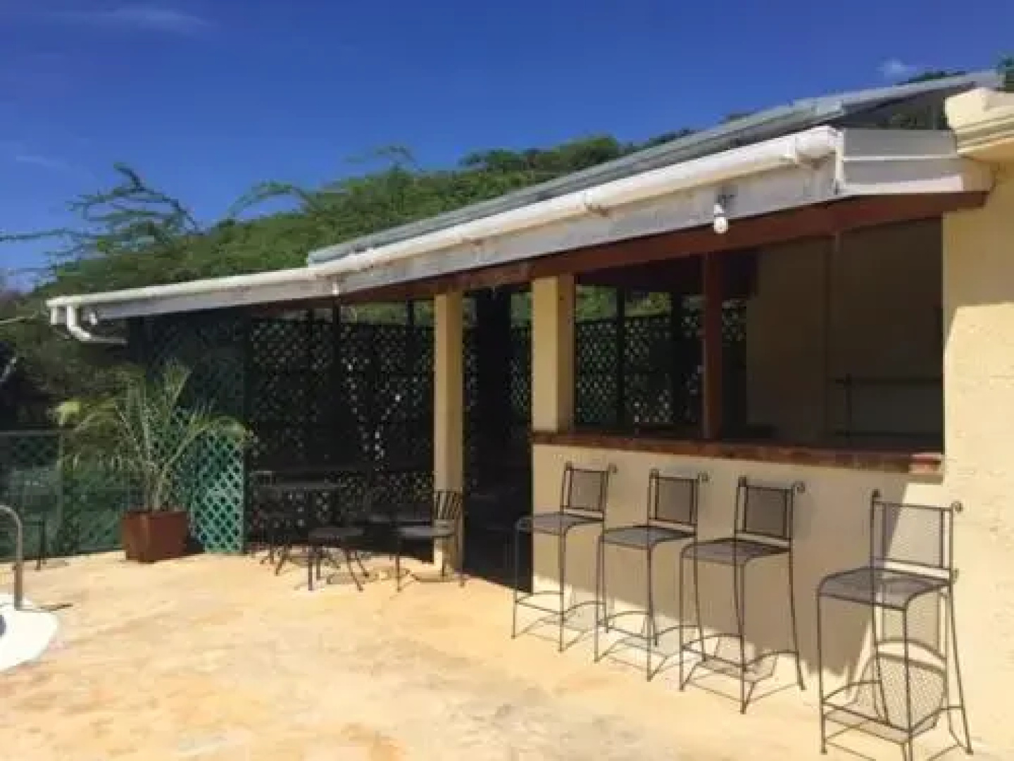 Two Seasons Guest House