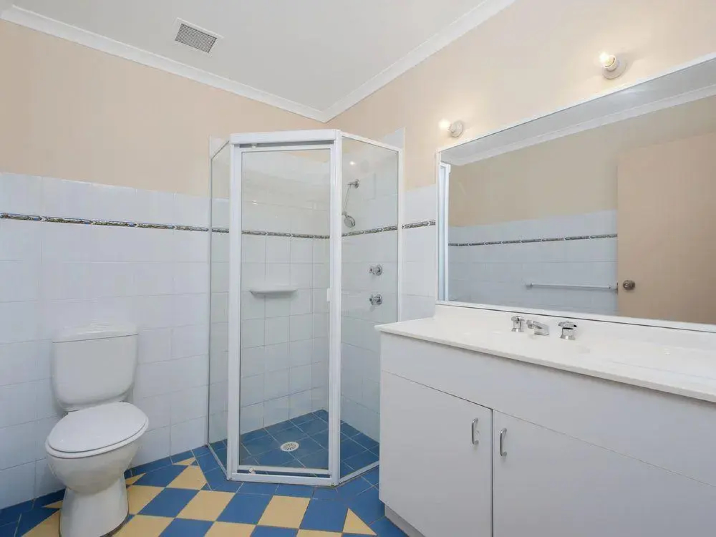 Augusta, Unit 56 Horizons Drive, Horizons Golf Resort