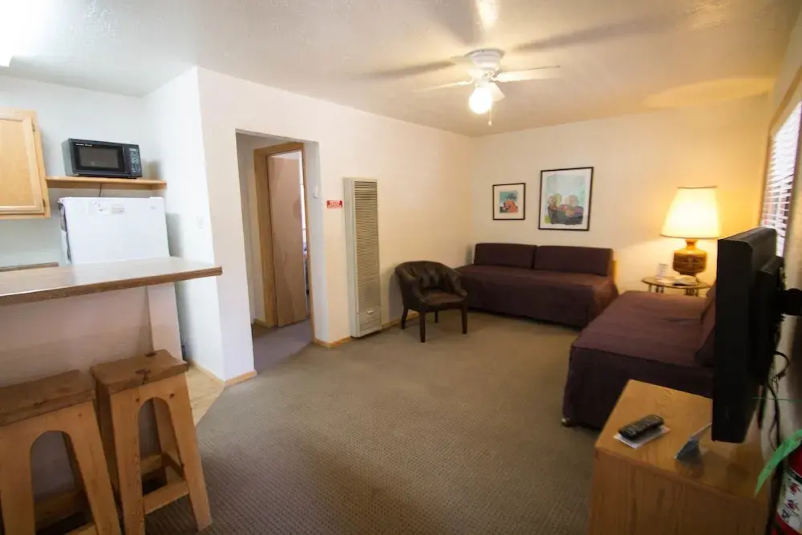 Thunderbird Lodge