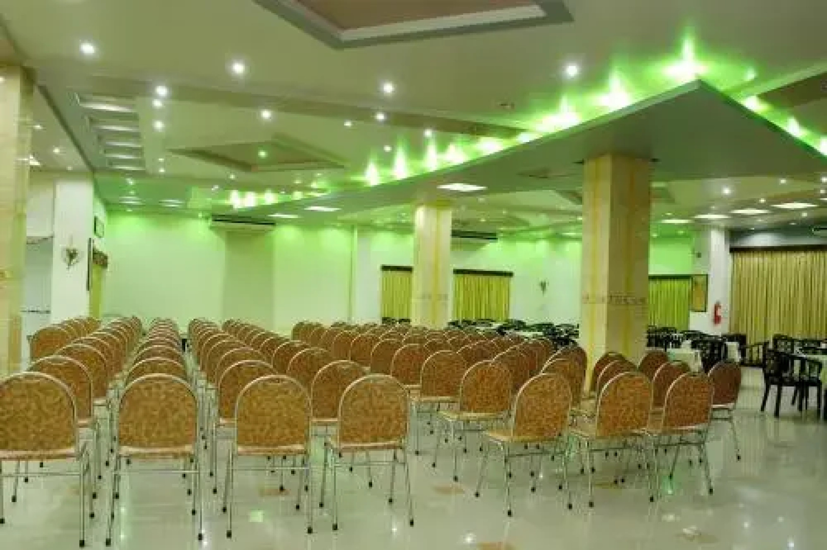 Hotel Lord's Inn