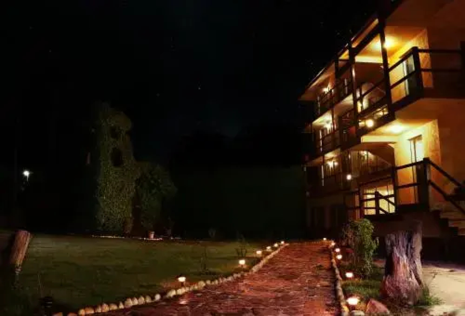 Inca Utama Hotel