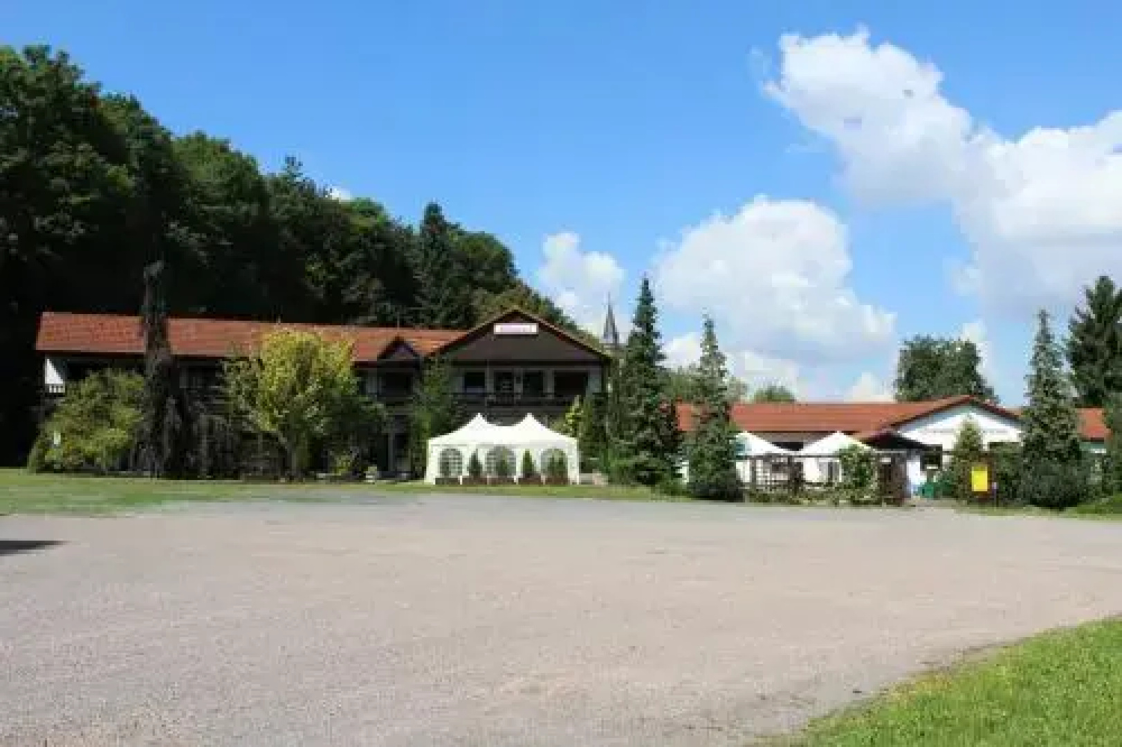 Motel Zur Festwiese