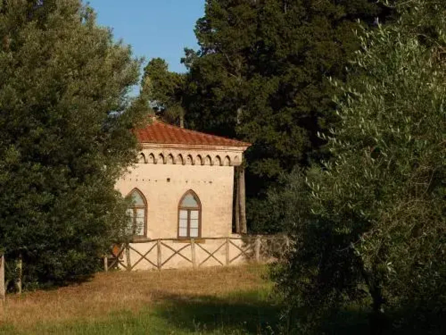 ROSSELLINO