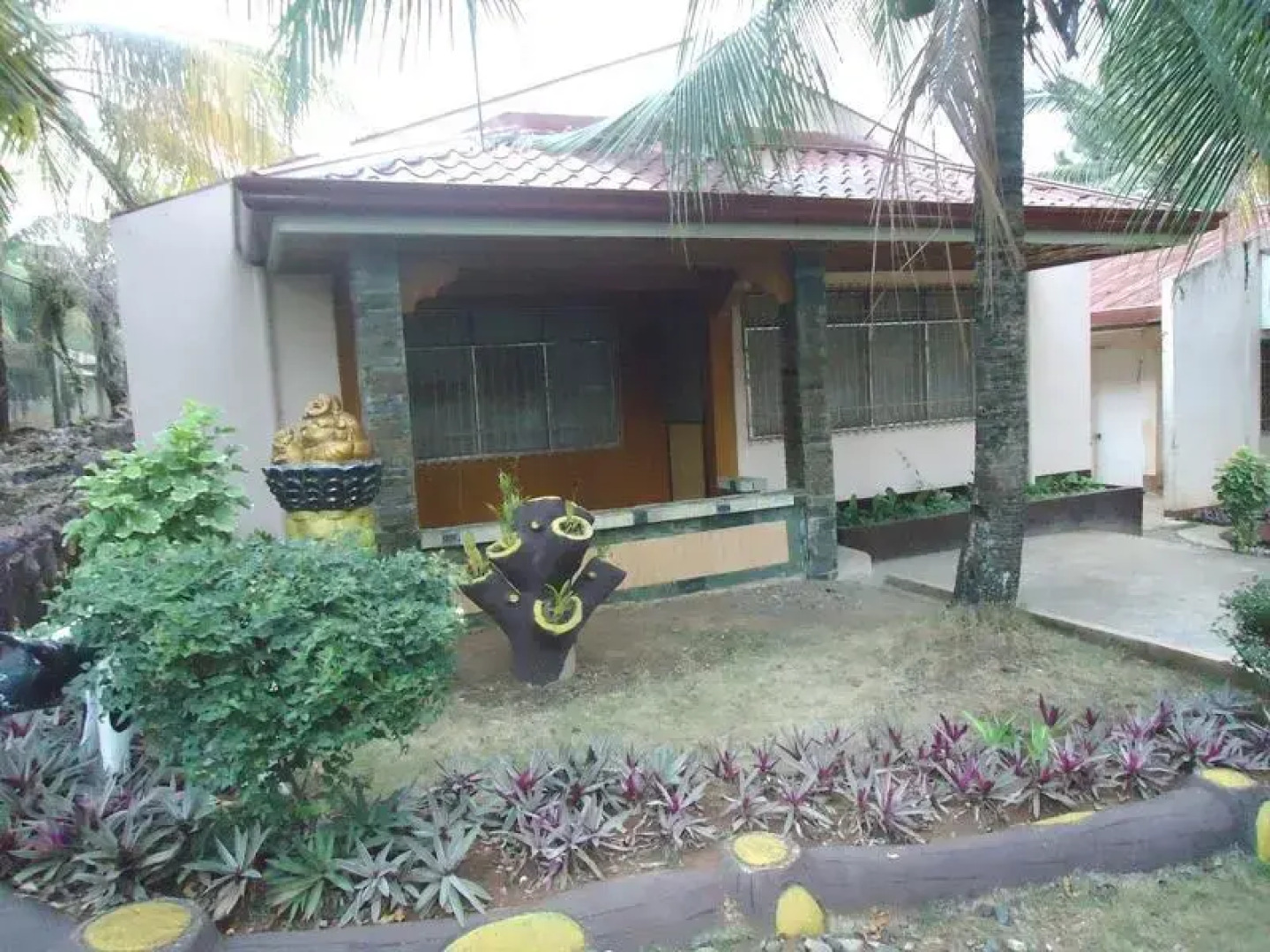 R and R Private Homes