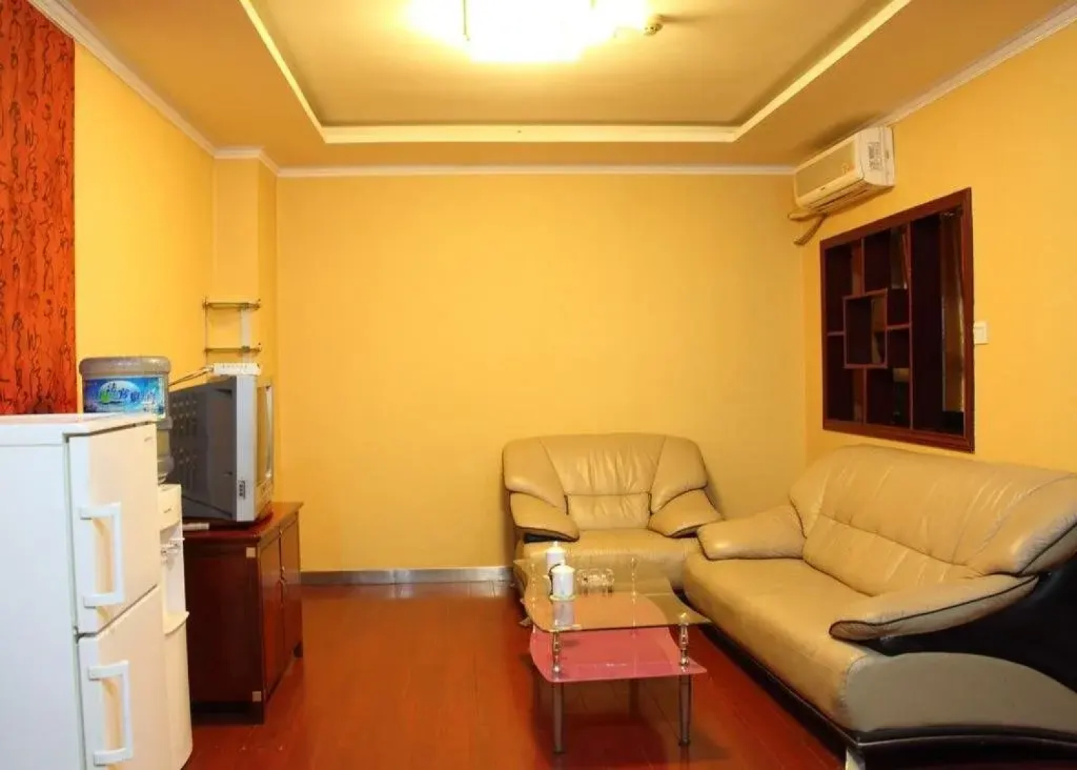 Yinhai Lijing Hotel