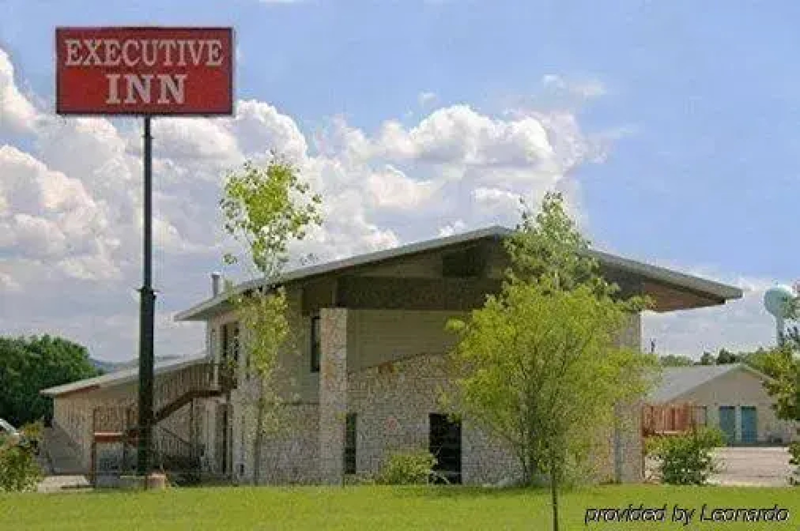 Comfort Executive Inn