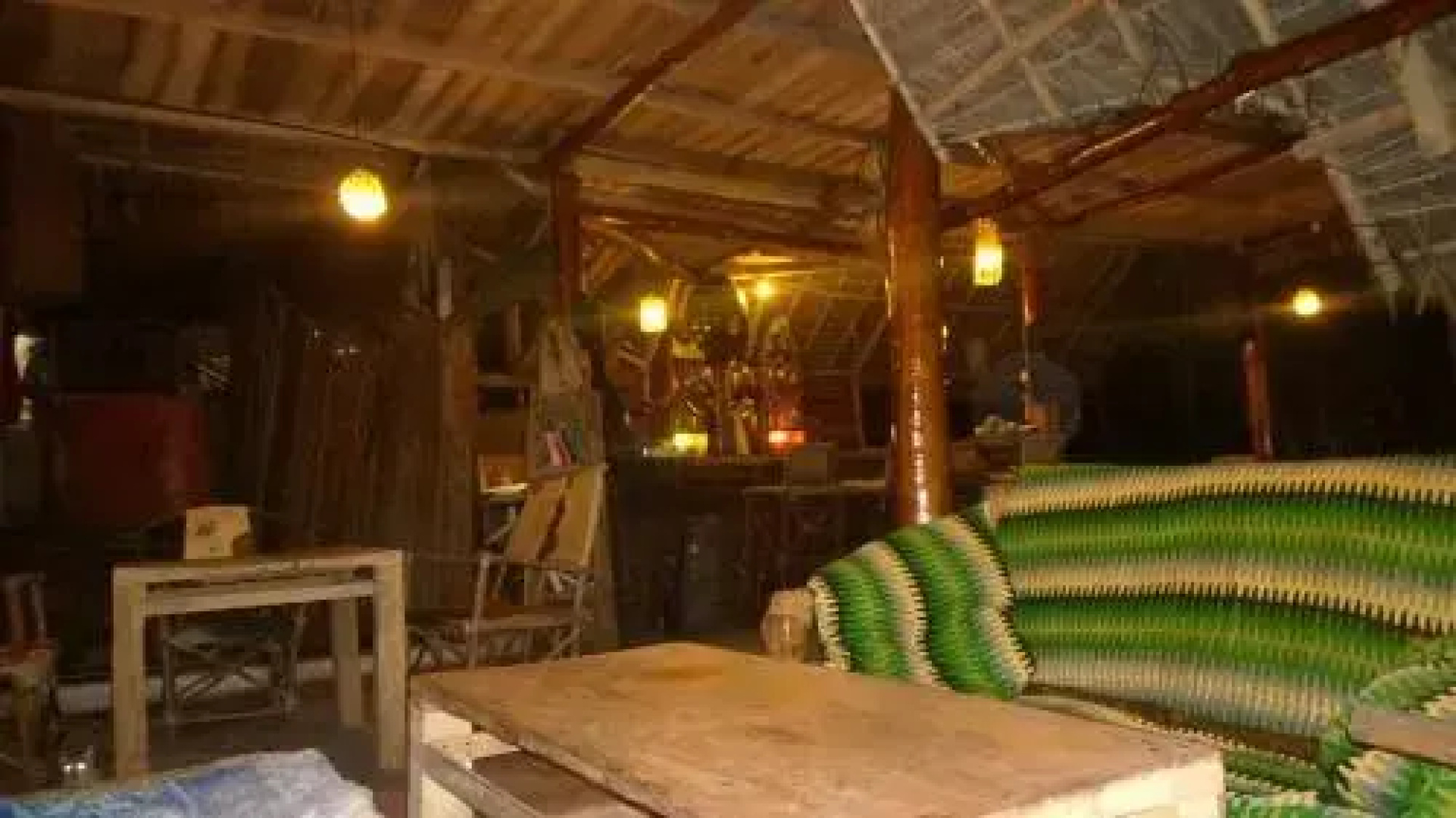 Mabwe Roots Bungalows