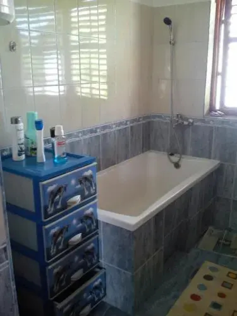 Nomad Guesthouse