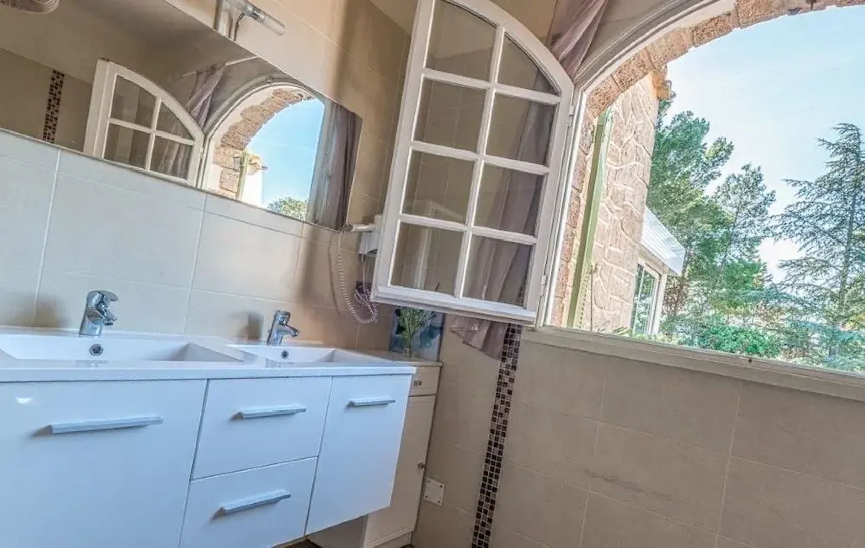 Villa B&B Via Domitia