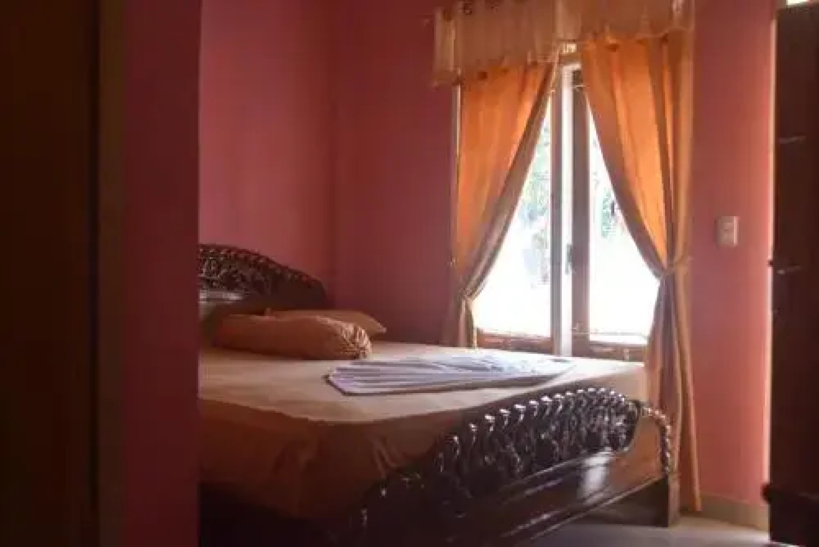 Nanda Inn