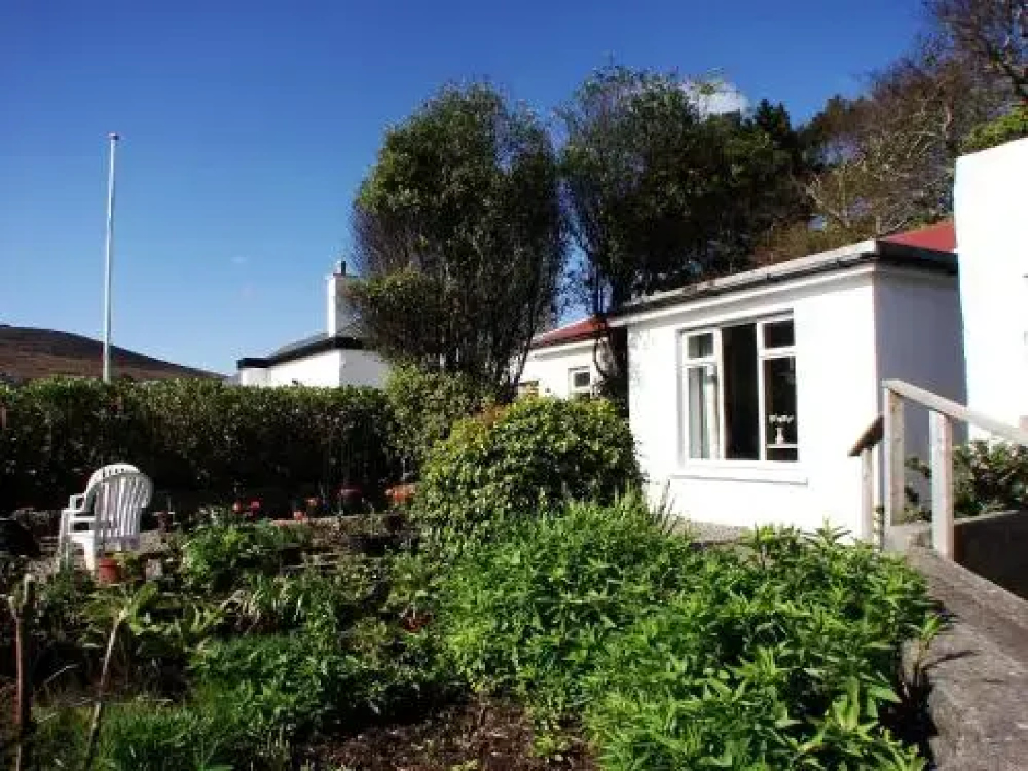 Bleanaskill Lodge & Achill Secret Garden