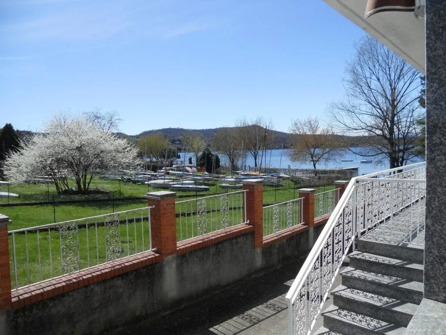 Il Giardino Sul Lago