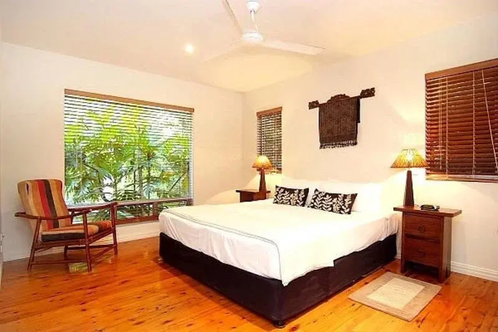 Luxury Beach Front - Tali Tiga