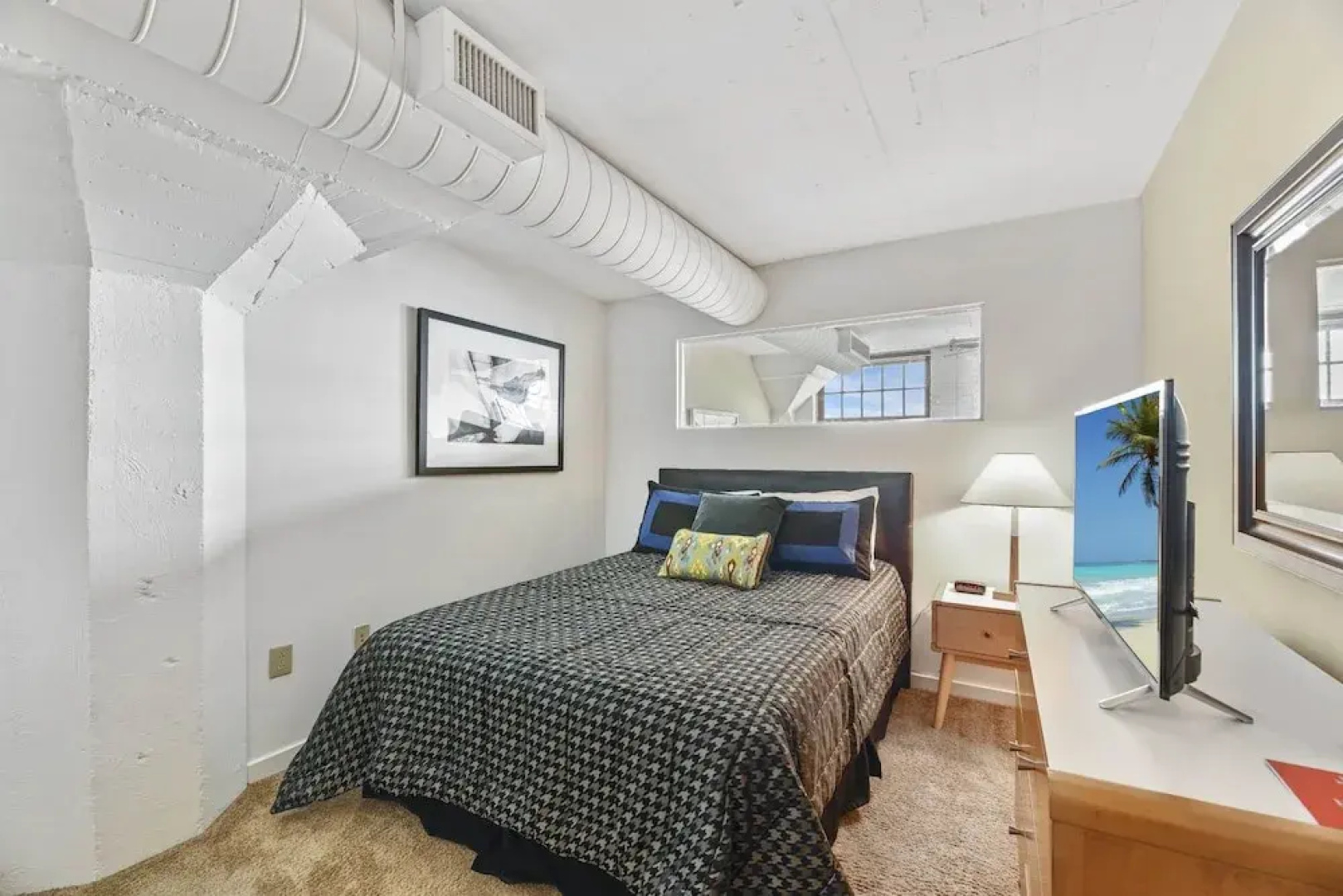 Global Luxury Suites in Downtown Cleveland