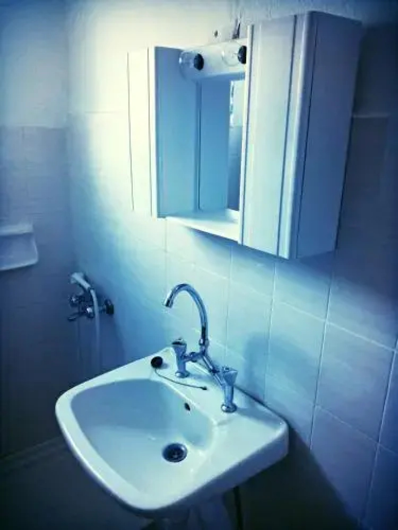 Foteini Rooms