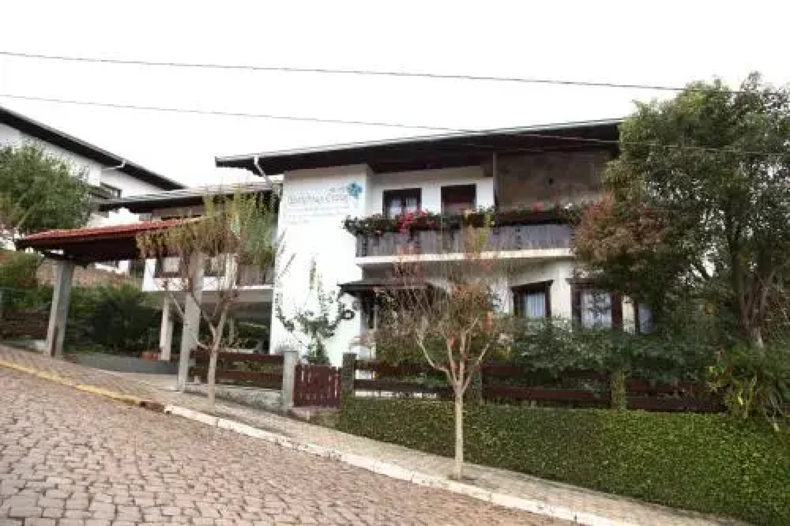 Hospedaria Gãstehaus Enzian