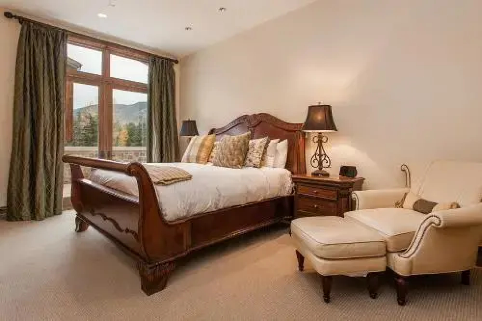 Arrabelle 282 by Exclusive Vail Rentals