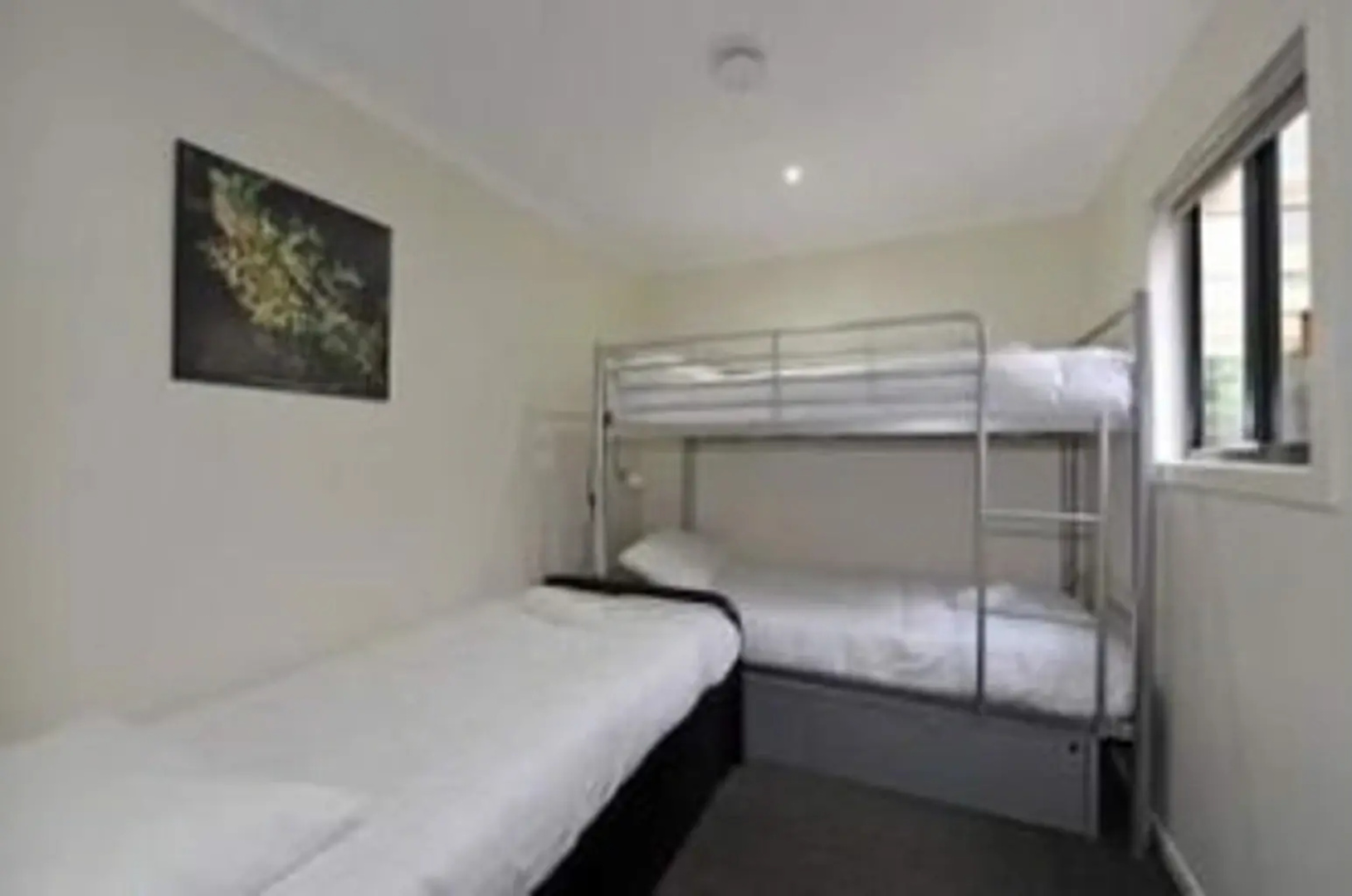 Airwalk Lodge - Hostel
