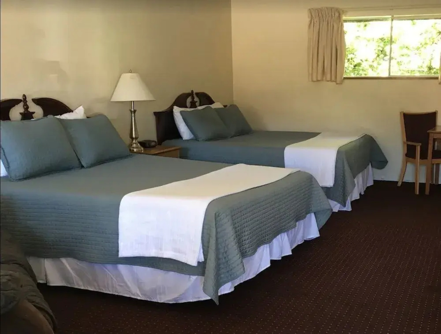 Sherwood Forest Motel