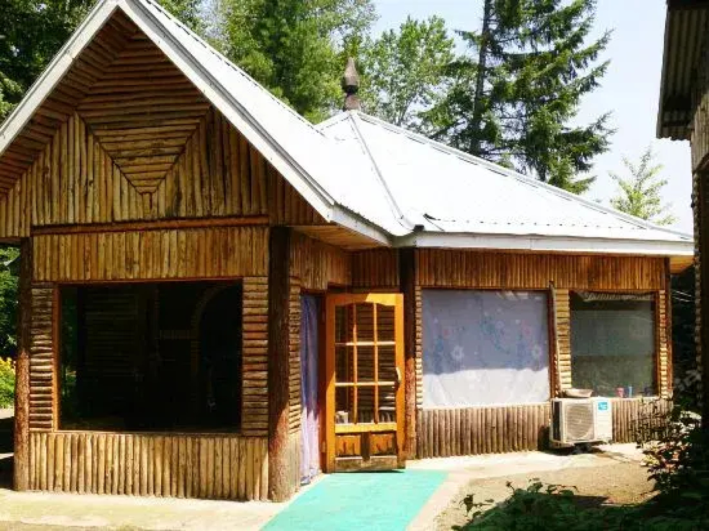 Luyuan Mountain Villa