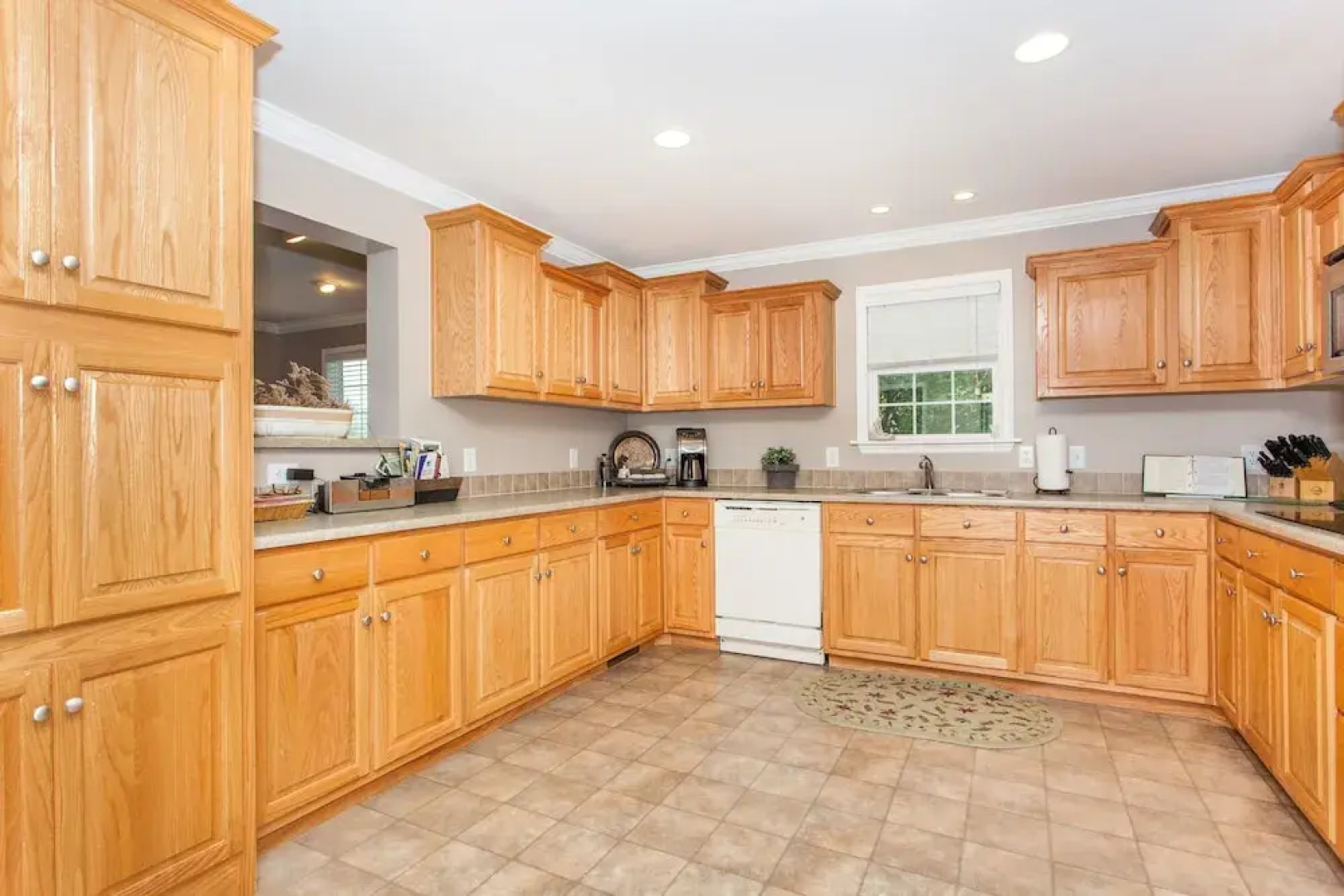428 Eade Road Home