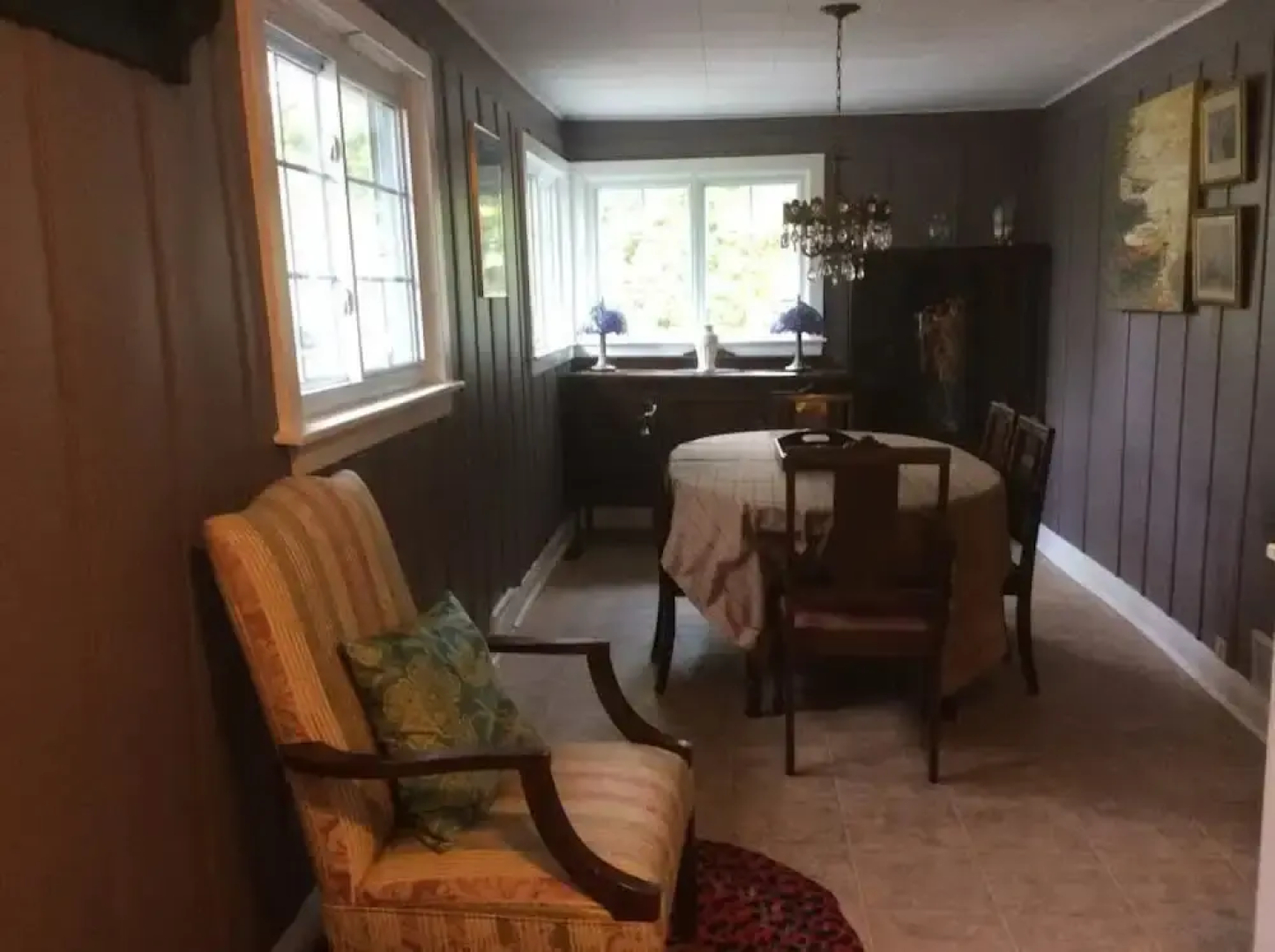 Sunnyside Niagara Cottage