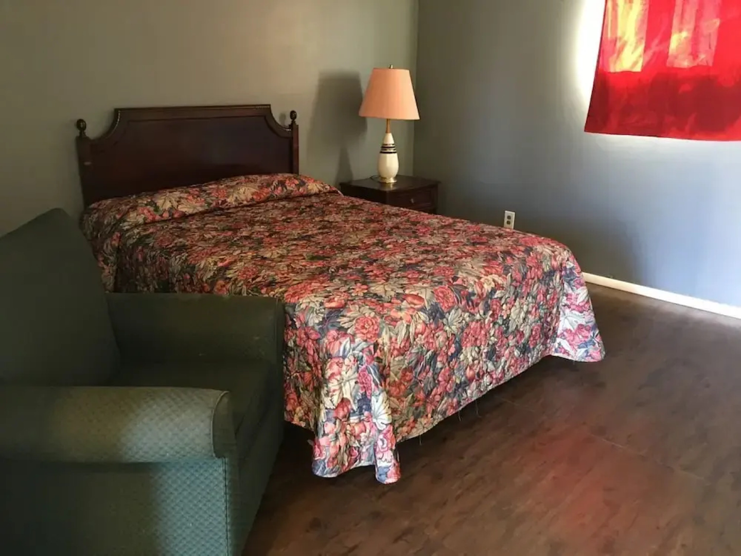 Bel Air Motel