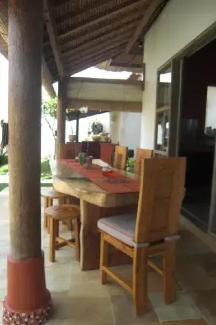 Villa Sesapi Putih