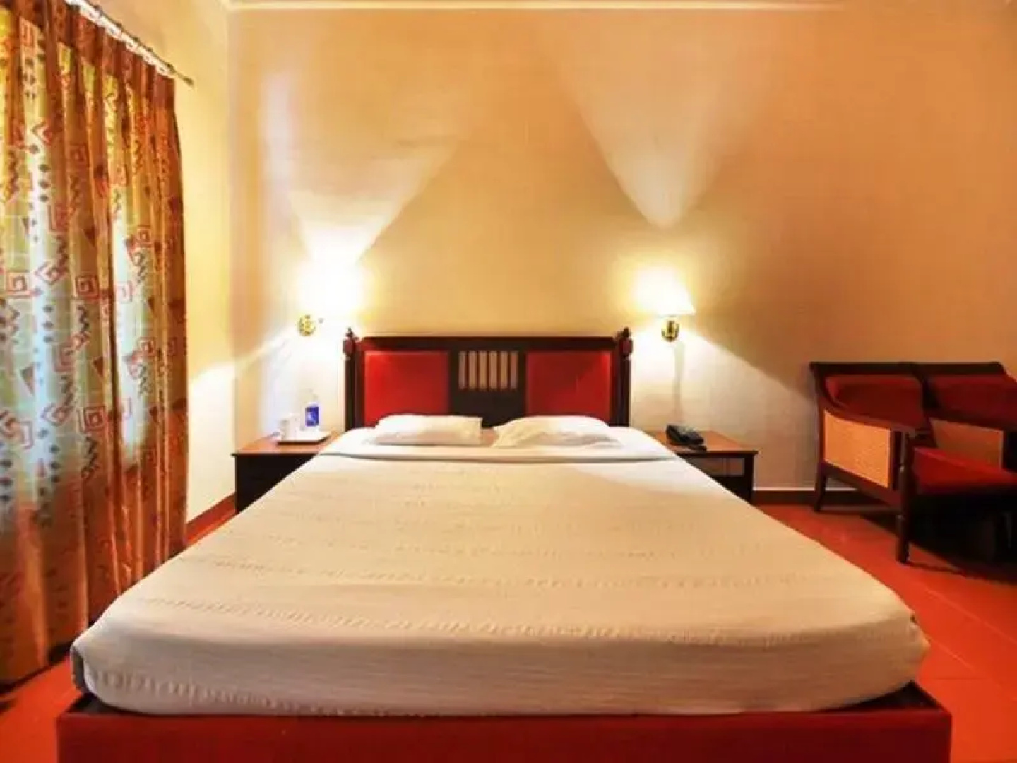 Hotel Silver Crest