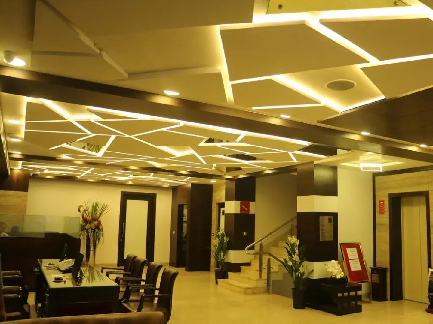 OYO Rooms Pandri Main Road