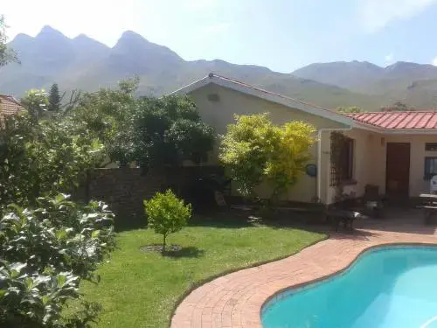Perazim Bed & Breakfast